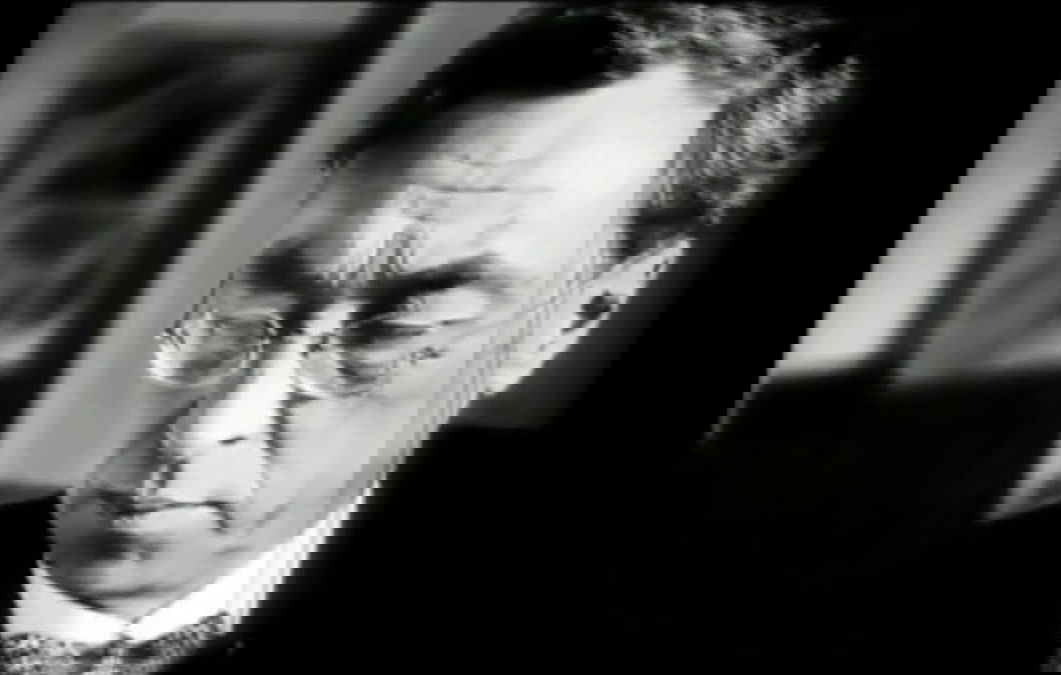 Kandinsky – Painting on Glass